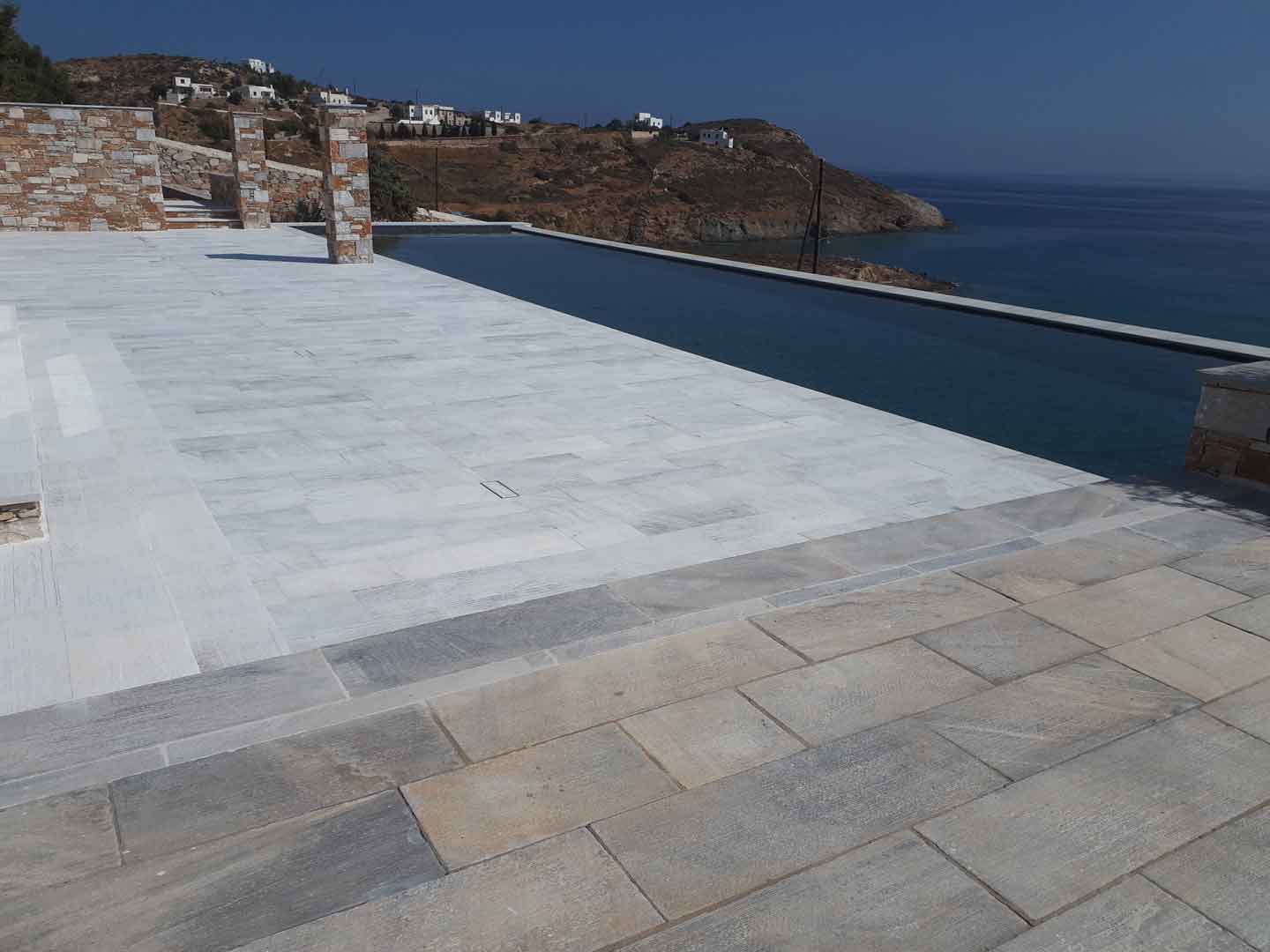 Διαμόρφωση εξωτερικού χώρου Πισίνα